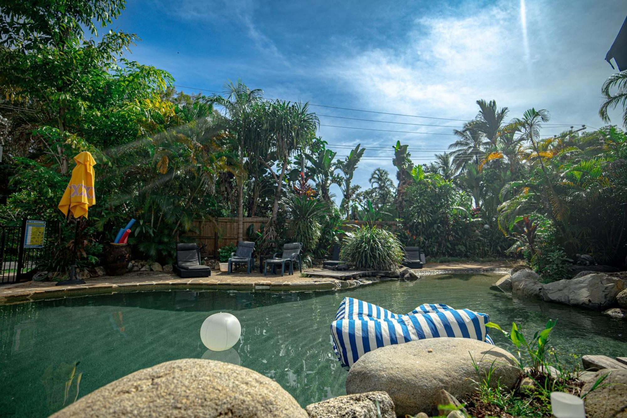 Coral Beach Lodge Port Douglas Exterior foto