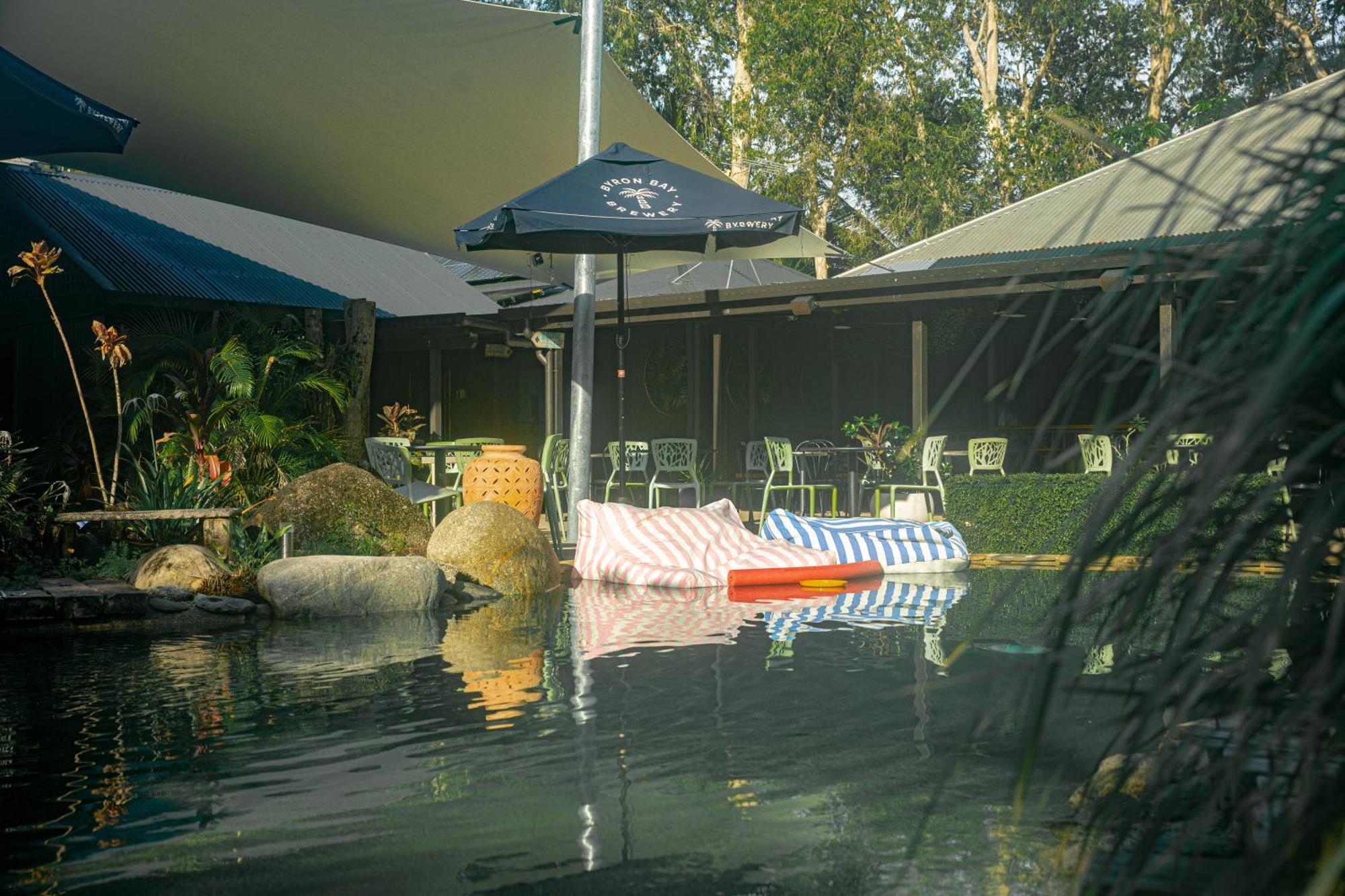 Coral Beach Lodge Port Douglas Exterior foto