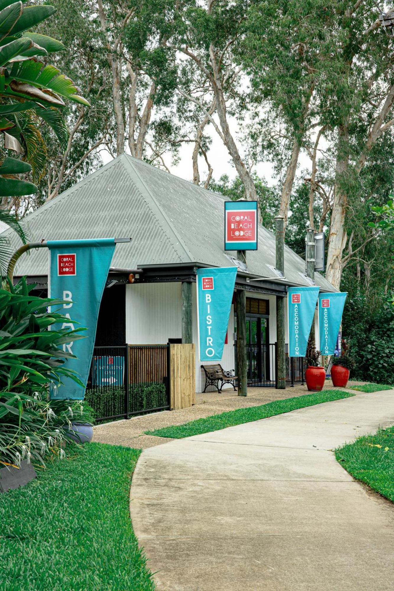 Coral Beach Lodge Port Douglas Exterior foto